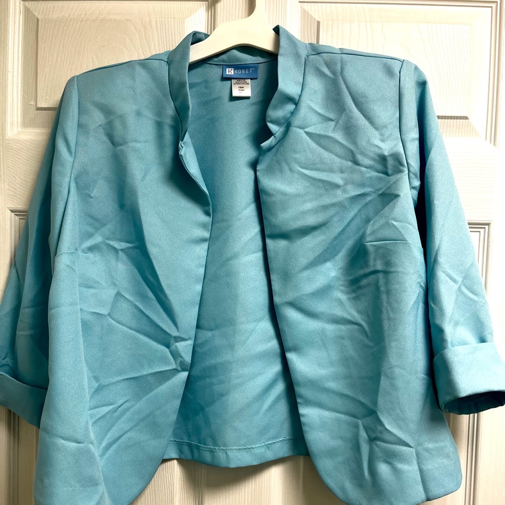 Sea foam green blazer jacket